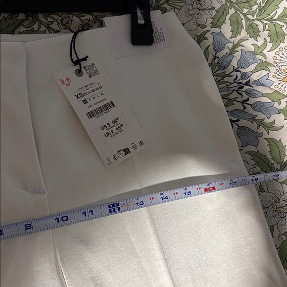 Zara Cream Flat Front Satin Wide Leg Trousers - Picture 6 of 9